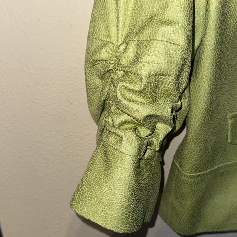 CHICO’S Womens Lime Green Neon Snake Skin Zip Jacket, Size 1 (M) - Picture 5 of 8
